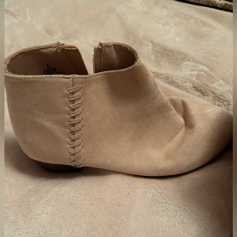 Light Pink Booties - Picture 2 of 4